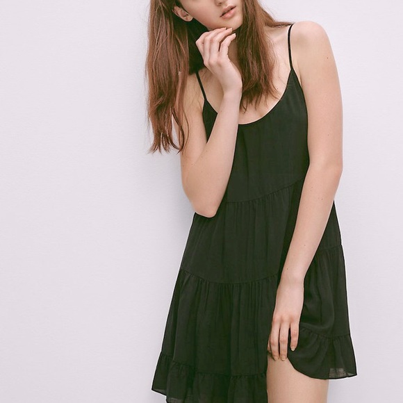 TALULAH Dresses & Skirts - Aritzia Talula Baby doll dress.